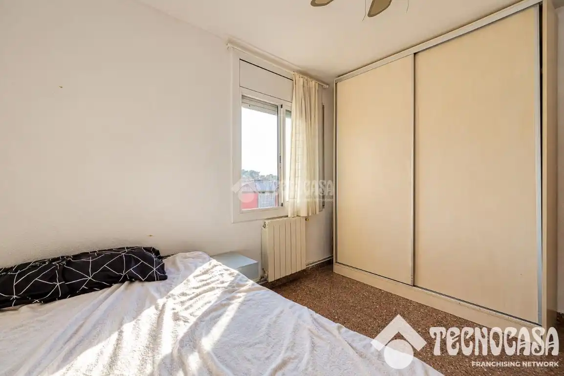 Schlafzimmer von Wohnung zum Verkauf in Sud