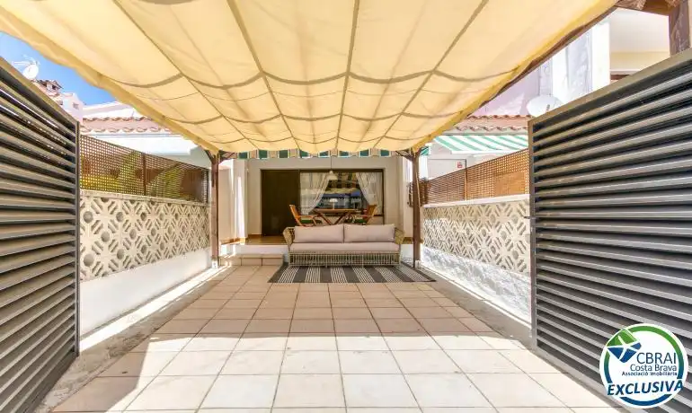 Adosado en venta en Carrer Ebre, imagen 3