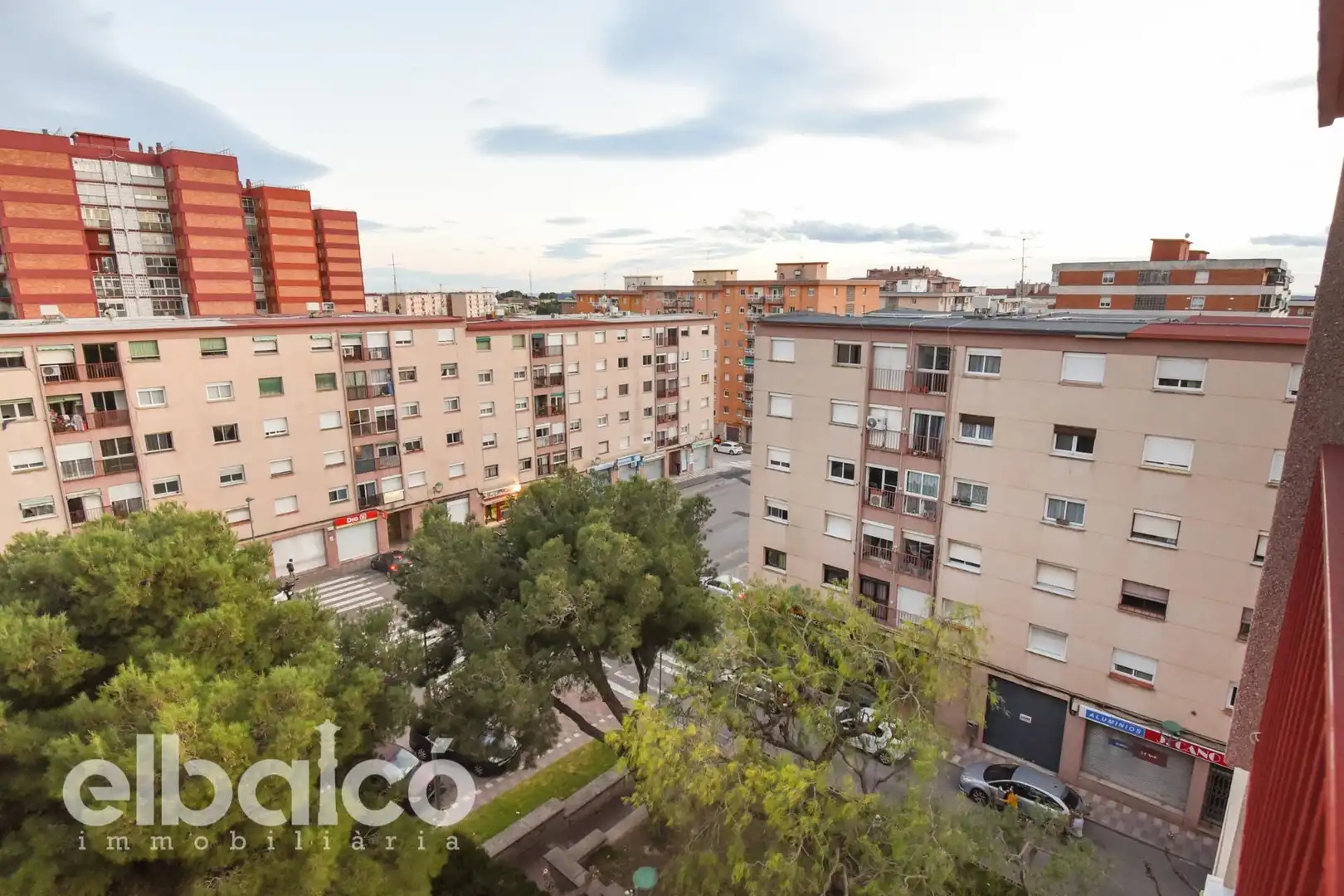 Vista exterior de Pis en venda en Tarragona