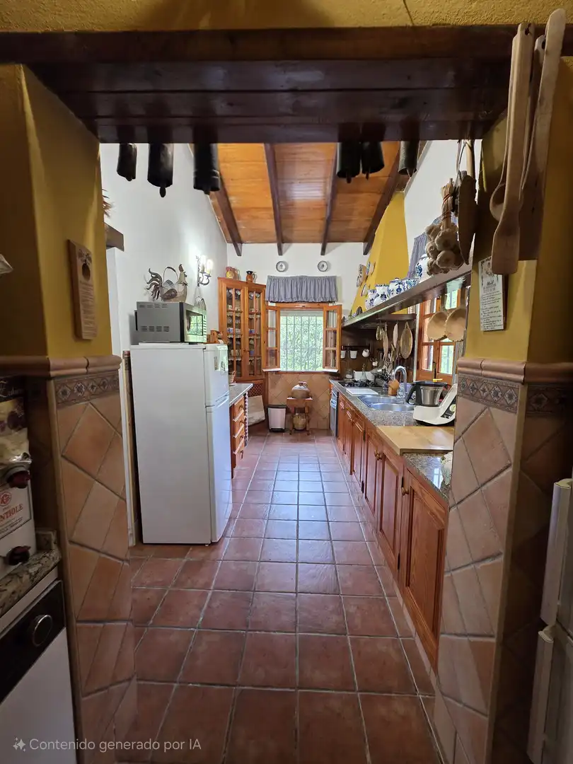 Casa rústica amb terrassa en venda a Los Barrios, imagen 11