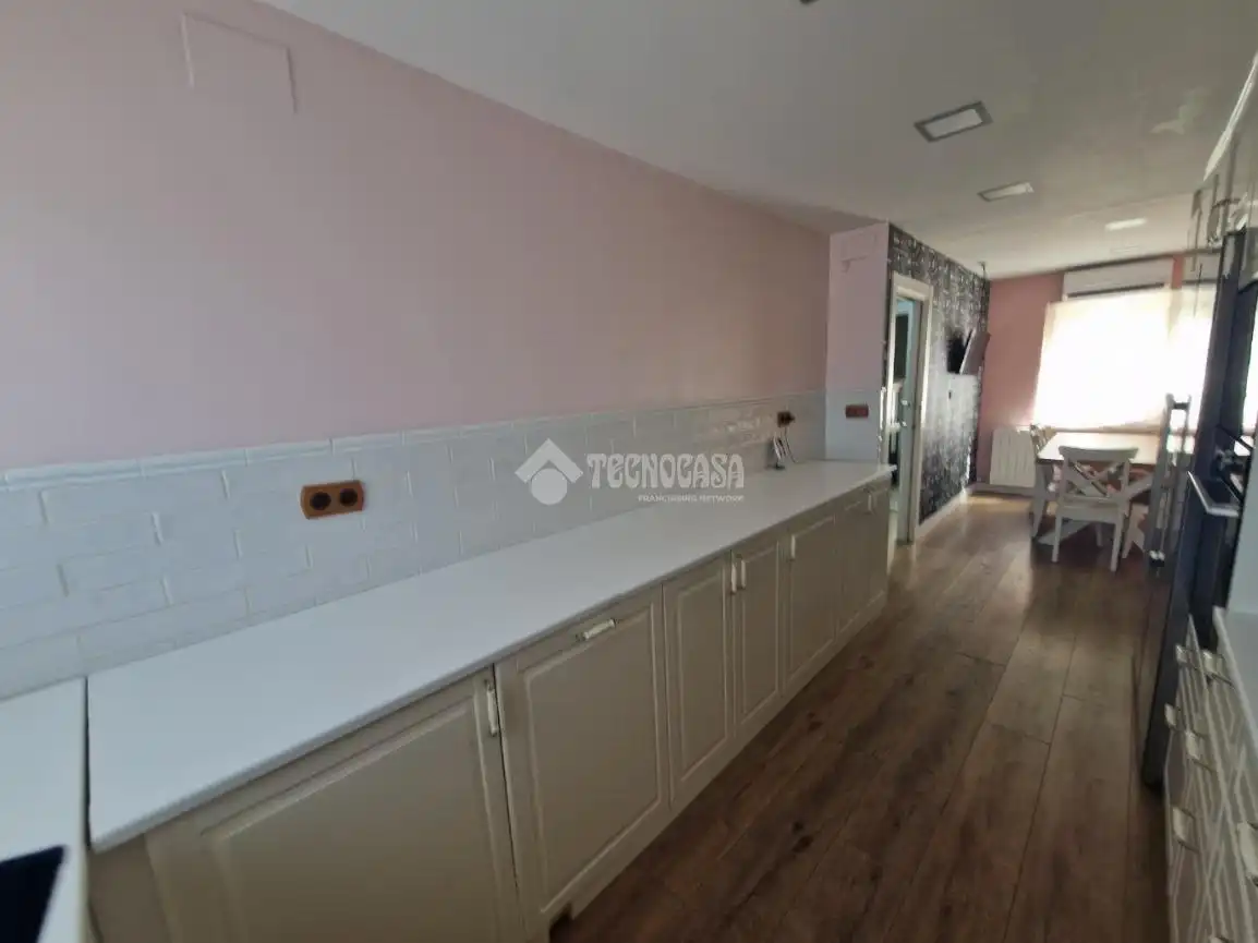 Cocina de Piso en venta en Palencia con Aire acondicionado, Calefacción y Parquet