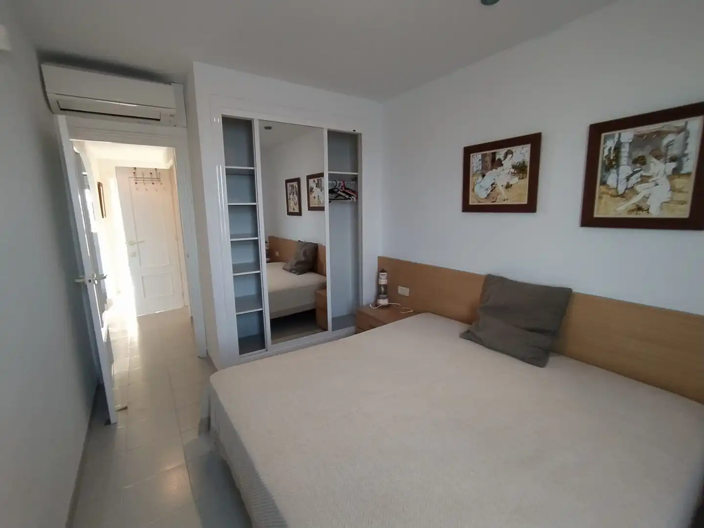 Bedroom of Apartments for rent in Vinaròs  with Air Conditioner, Furnished and Oven