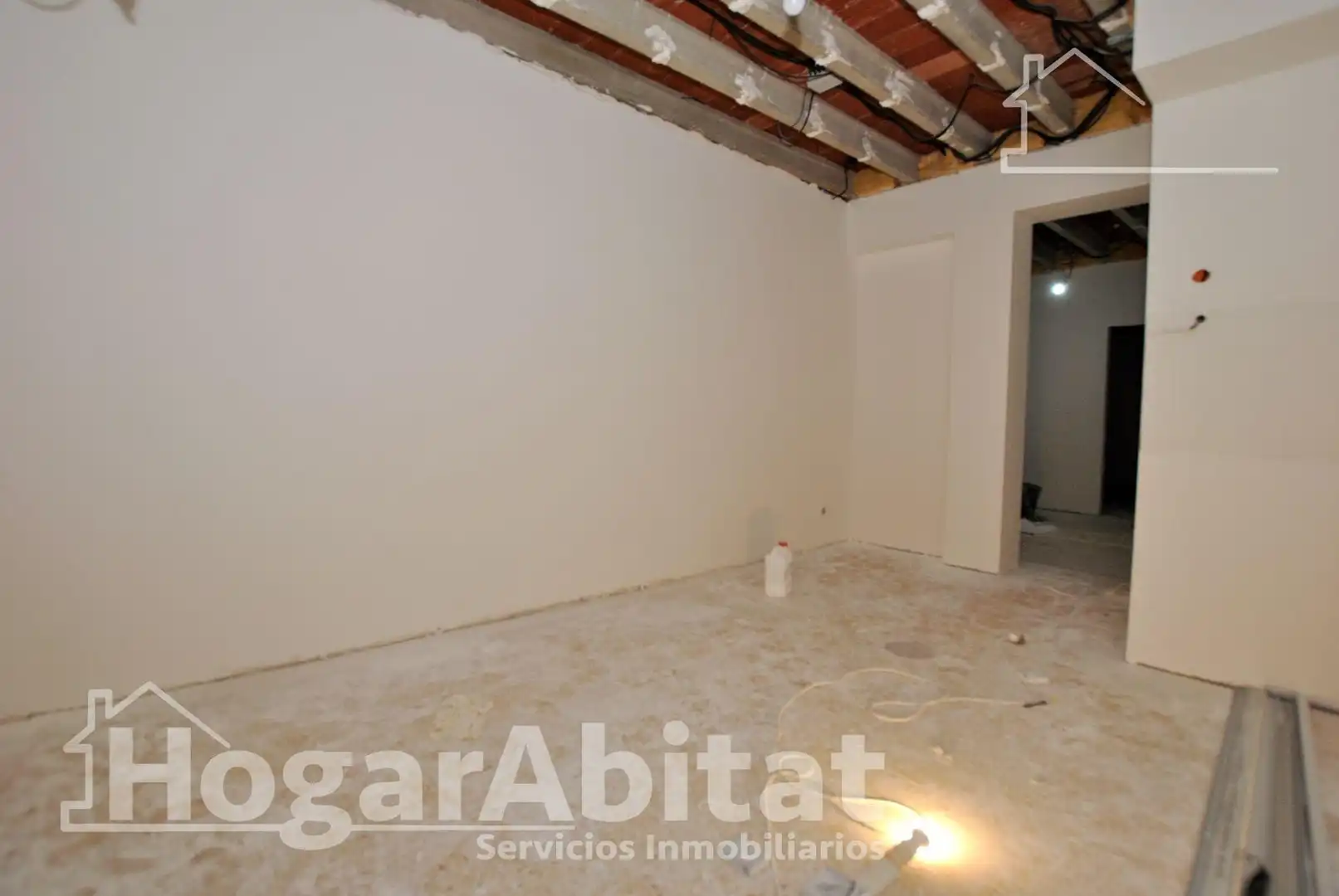 Wohnung zum Verkauf in Gandia mit Klimaanlage, Heizung und Balkon