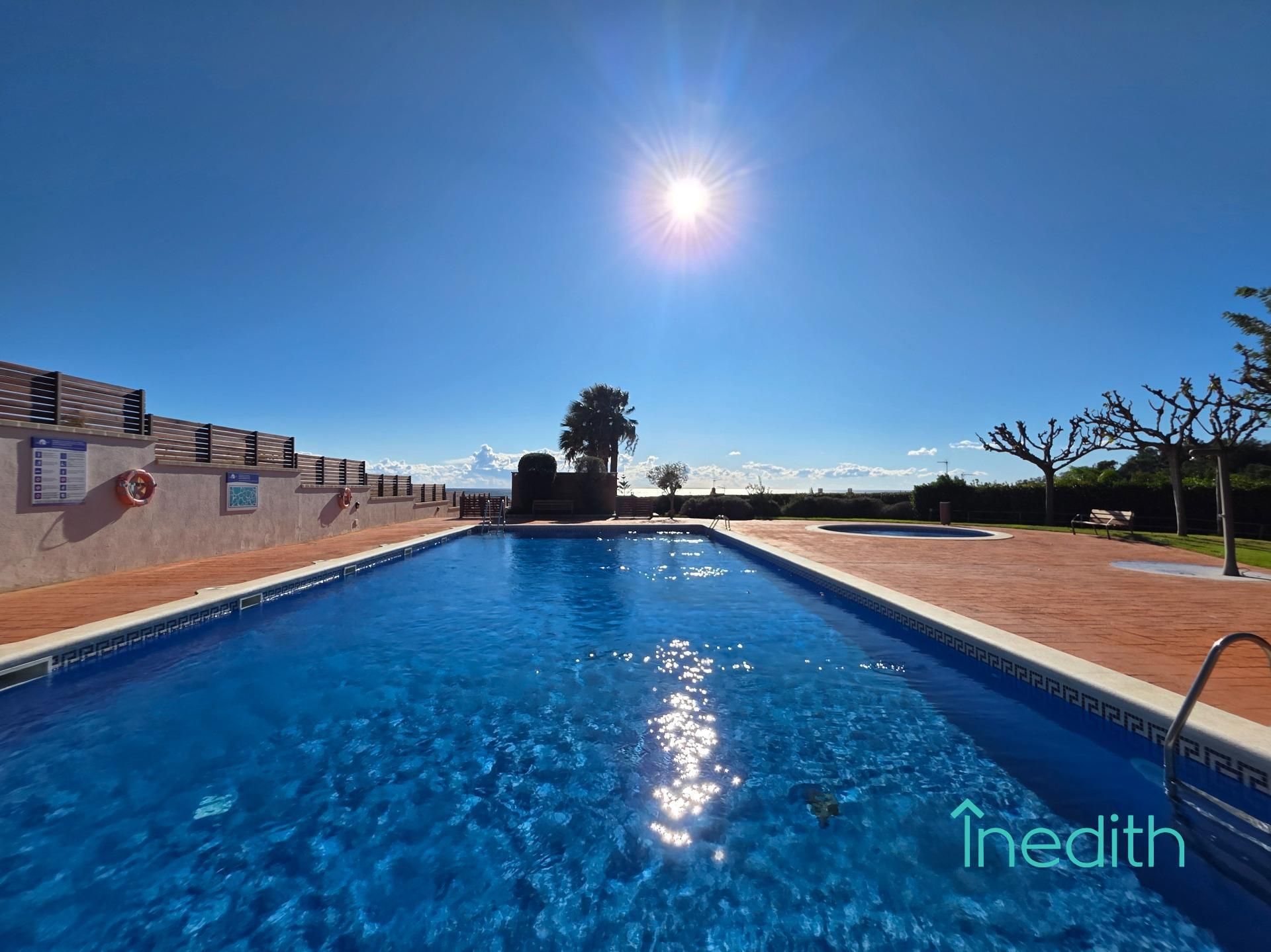 Swimming pool of House or chalet for sale in Castelldefels  with Air Conditioner, Heating and Private garden