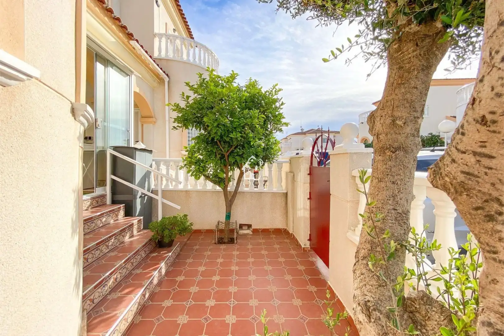Terrassa de Casa adosada en venda en Torrevieja amb Aire condicionat, Jardí privat i Terrassa