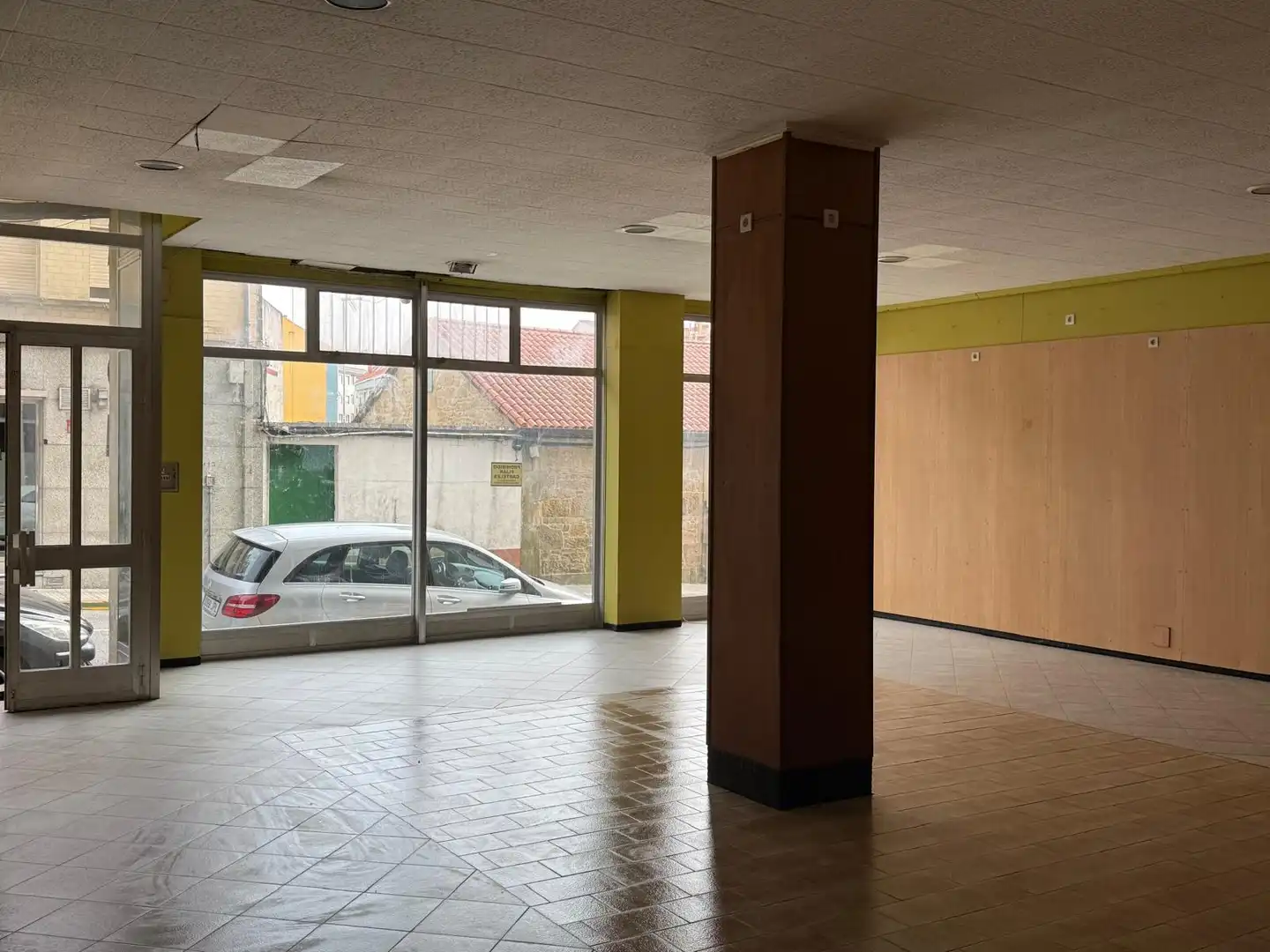 Commercial properties for sale in Boiro