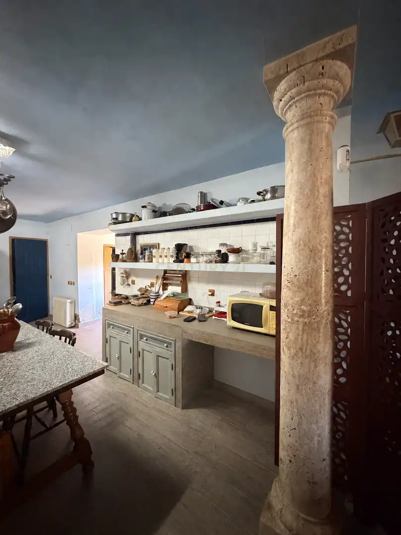 Cuina de Casa o xalet en venda en Trujillo amb Aire condicionat, Jardí privat i Traster