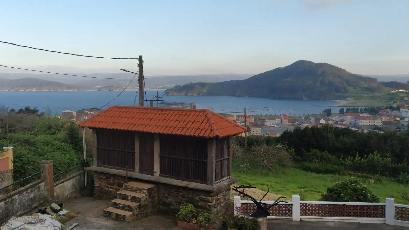 Vista exterior de Casa o chalet en venta en Cariño con Jardín privado, Parquet y Terraza