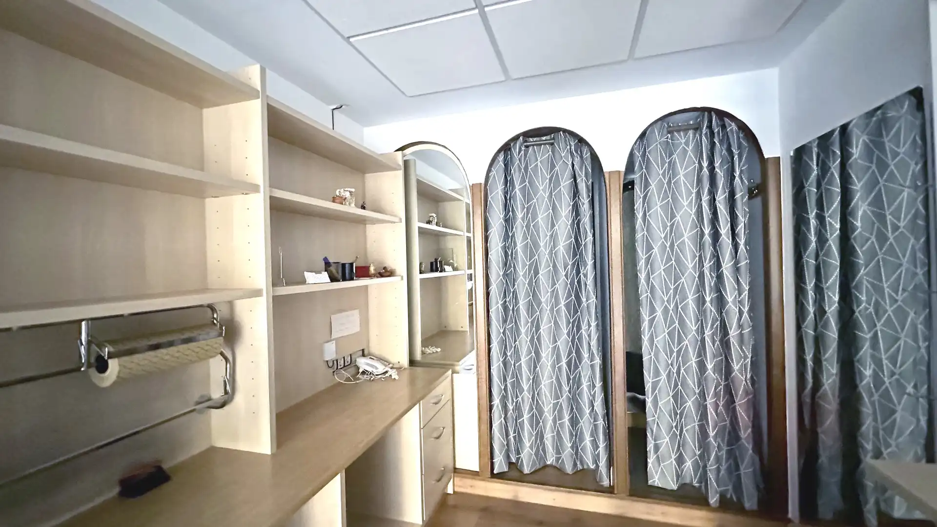 Schlafzimmer von Geschaftsraum zur Miete in Leioa mit Möbliert