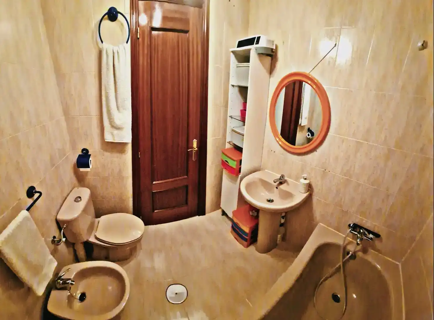 Bathroom of Flat for sale in  Madrid Capital  with Air Conditioner