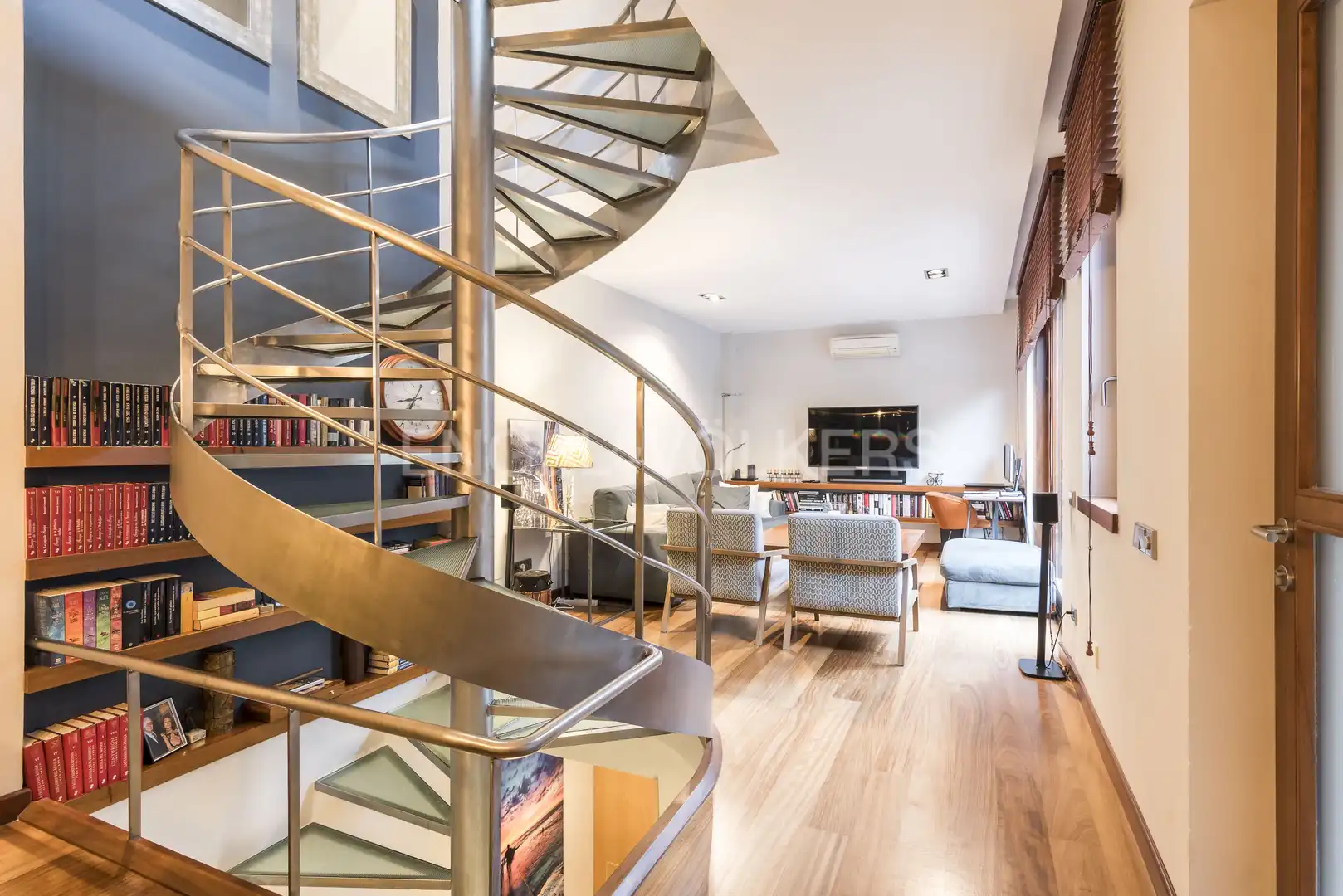 Sala d'estar de Casa o xalet de lloguer en Madrid amb Aire condicionat, Calefacció i Parquet
