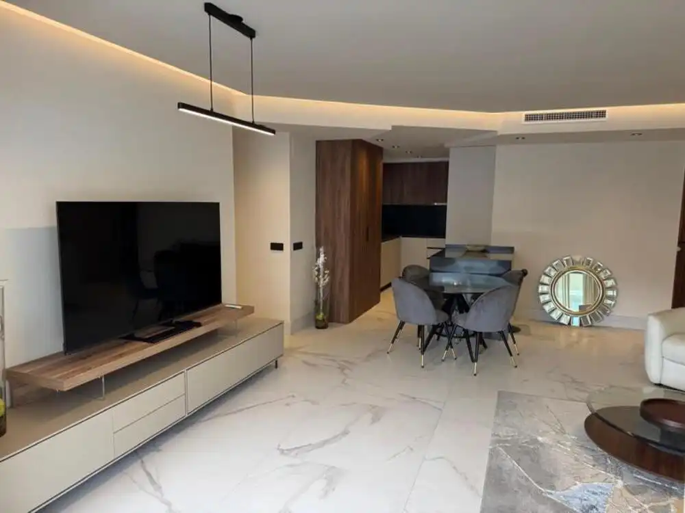 Sala de estar de Apartamento de alquiler en Marbella con Aire acondicionado, Terraza y Piscina