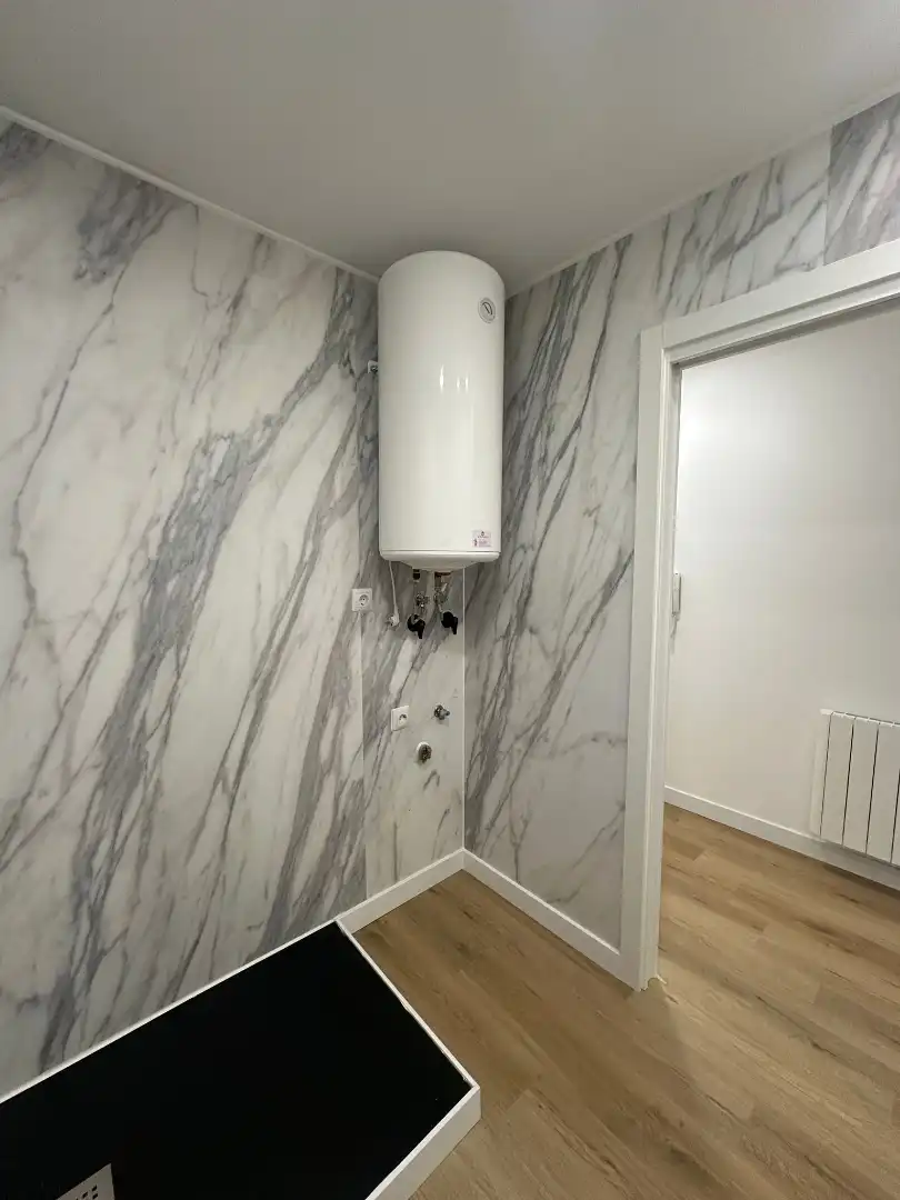 Bathroom of Flat for sale in Bilbao   with Balcony