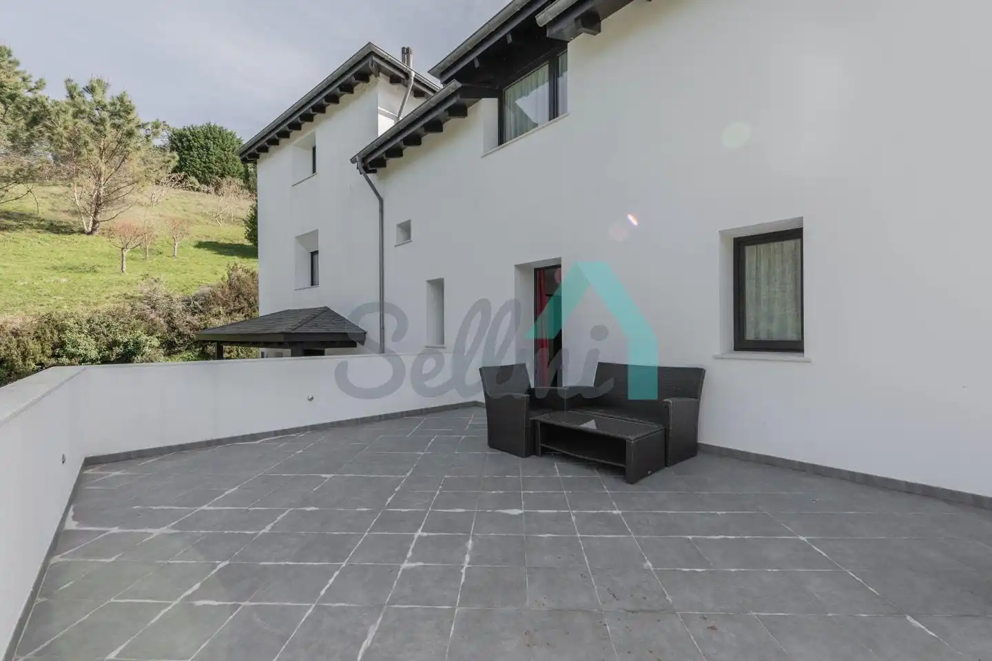 Terrassa de Casa o xalet en venda en Valdés - Luarca amb Calefacció, Jardí privat i Terrassa