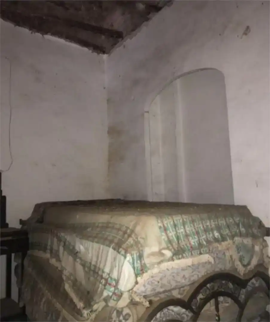 Habitación de Casa adosada en venta en El Pedroso, Sevilla