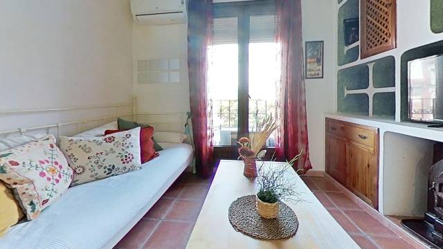 Piso en Venta en Plaza del General Vara de Rey en Embajadores - Lavapiés