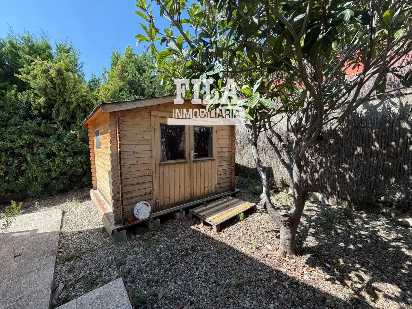 Houses for sale in Els Masos - Els Garrofers
