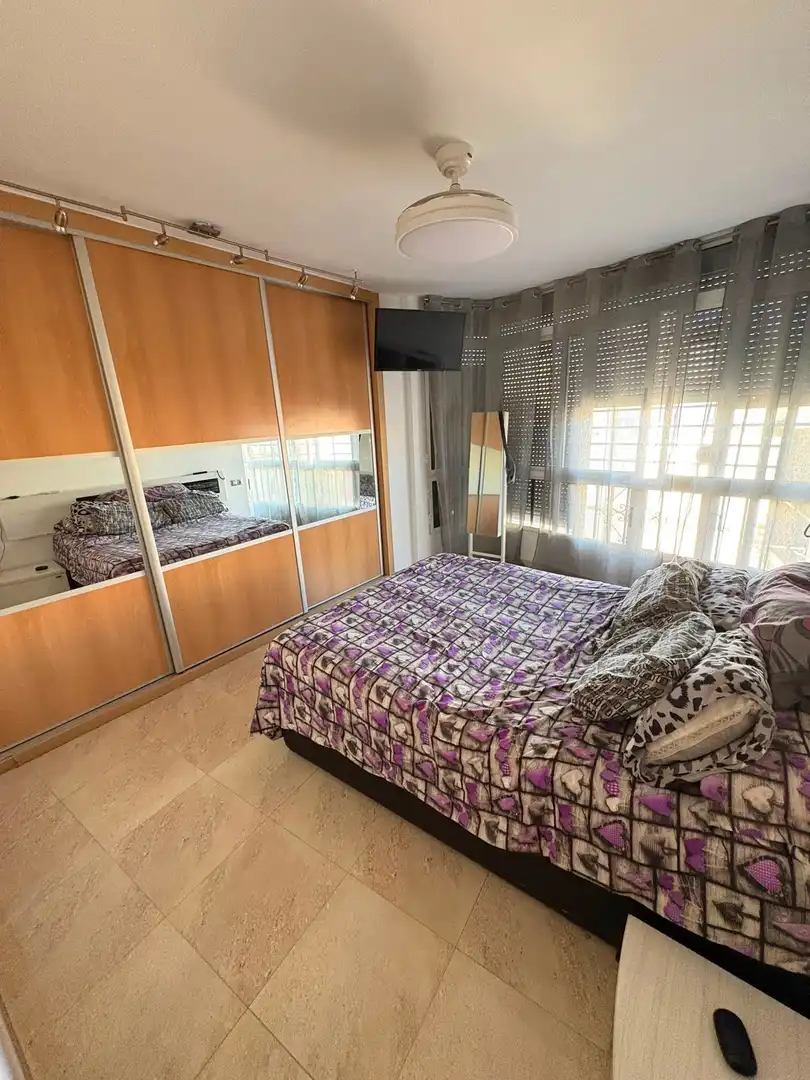 Habitación de Piso en venta en Sevilla con Aire acondicionado