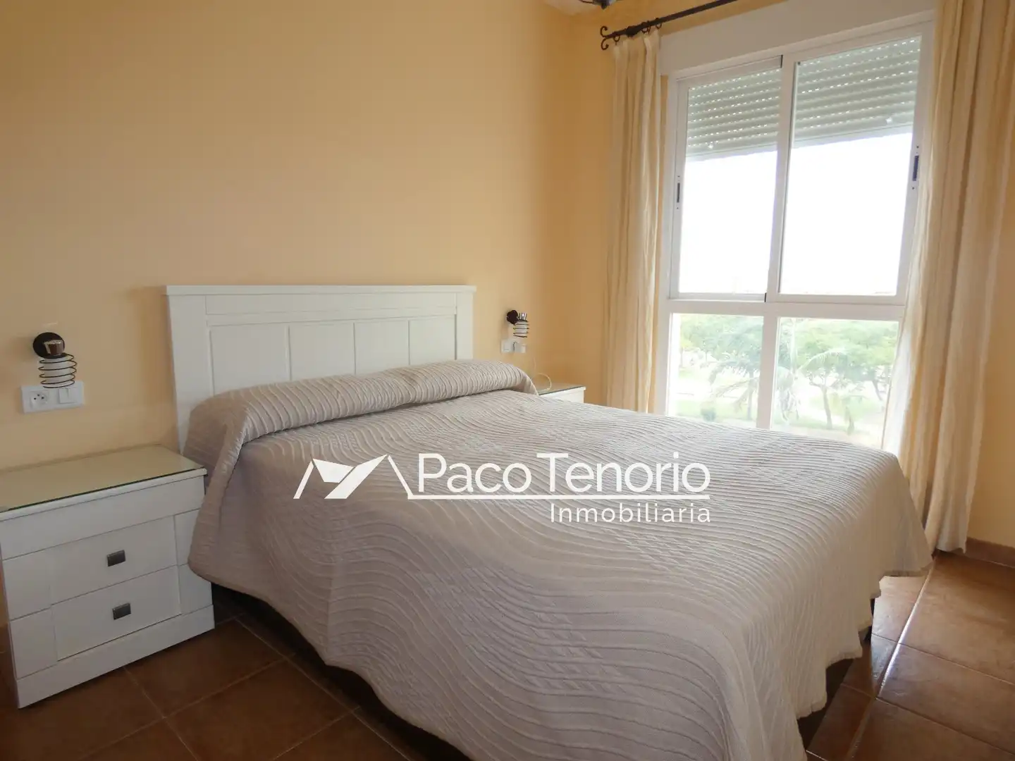 Habitación de Piso de alquiler en La Antilla con Terraza, Amueblado y Horno