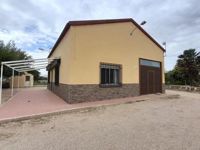 Vista exterior de Casa o xalet en venda en Villena amb Calefacció i Traster