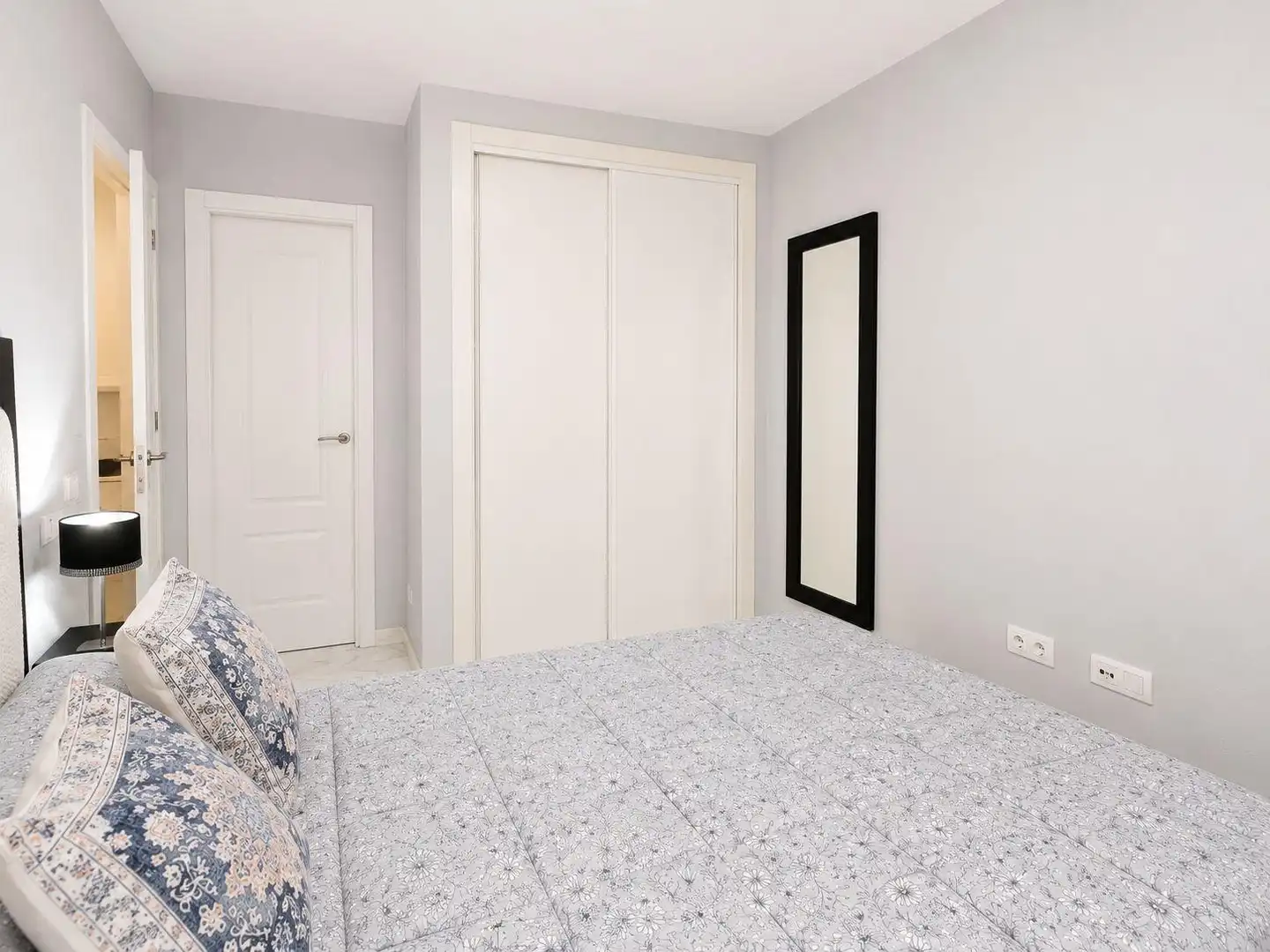 Bedroom of Flat for sale in Roquetas de Mar