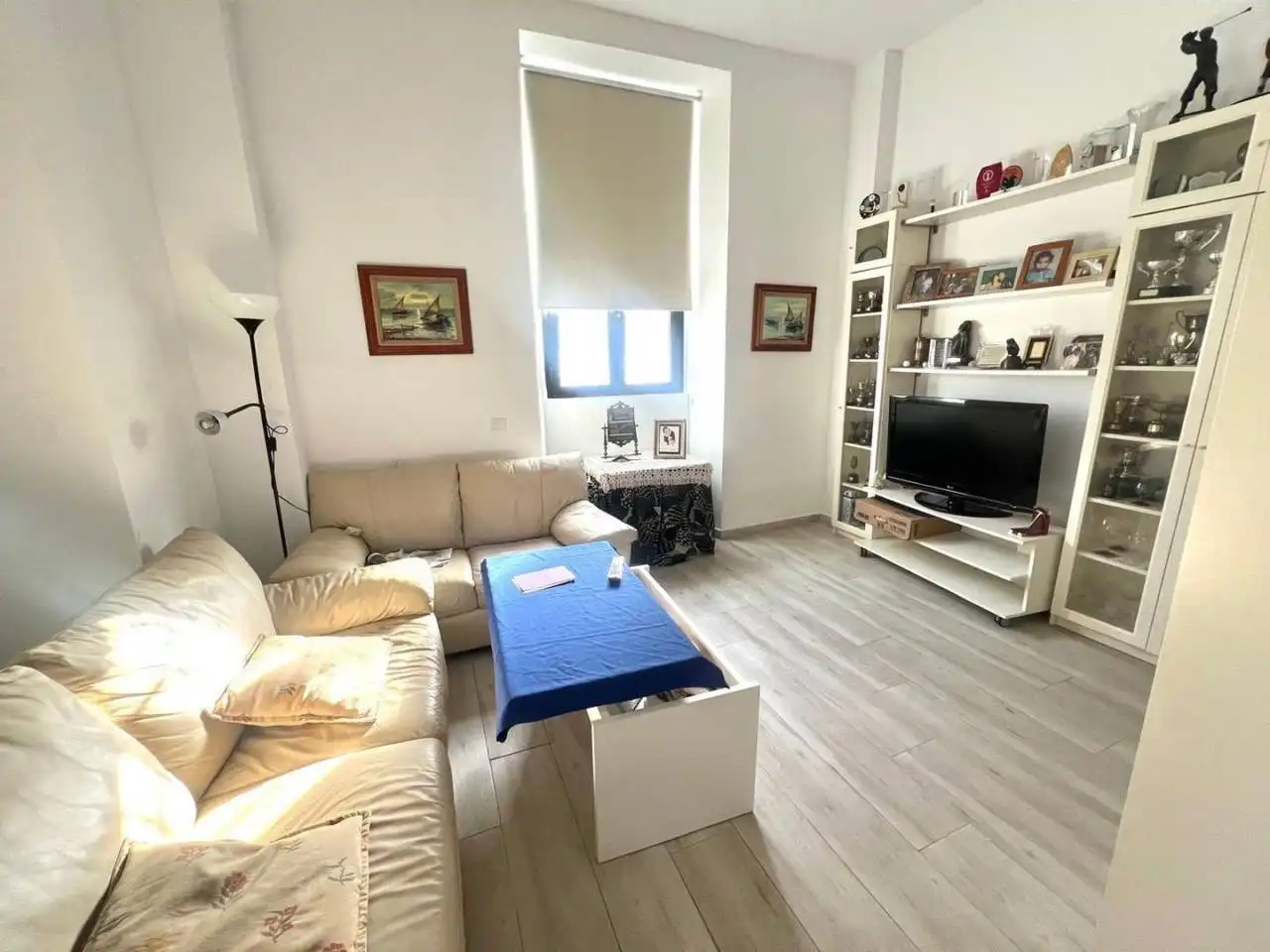 Living room of Flat for sale in Sevilla  with Air Conditioner