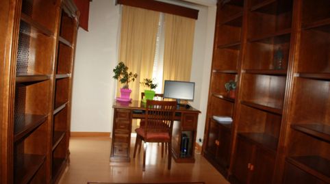 Foto 4 von Wohnung zur Miete in Calle Leopoldo Calvo Sotelo, Centro Ciudad, Plasencia