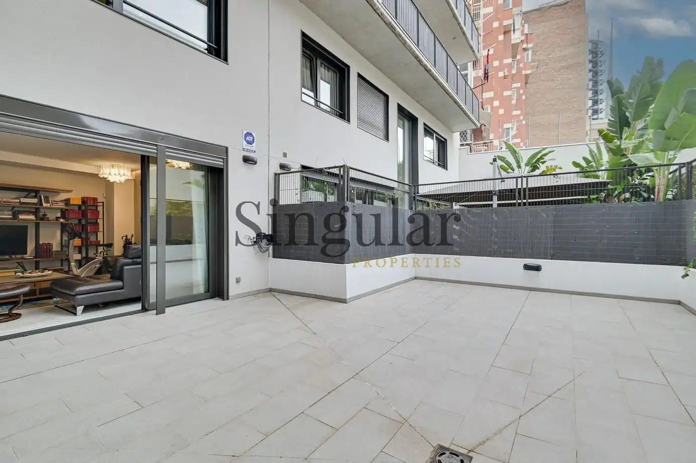 Terraza de Piso en venta en  Barcelona Capital con Aire acondicionado, Calefacción y Jardín privado