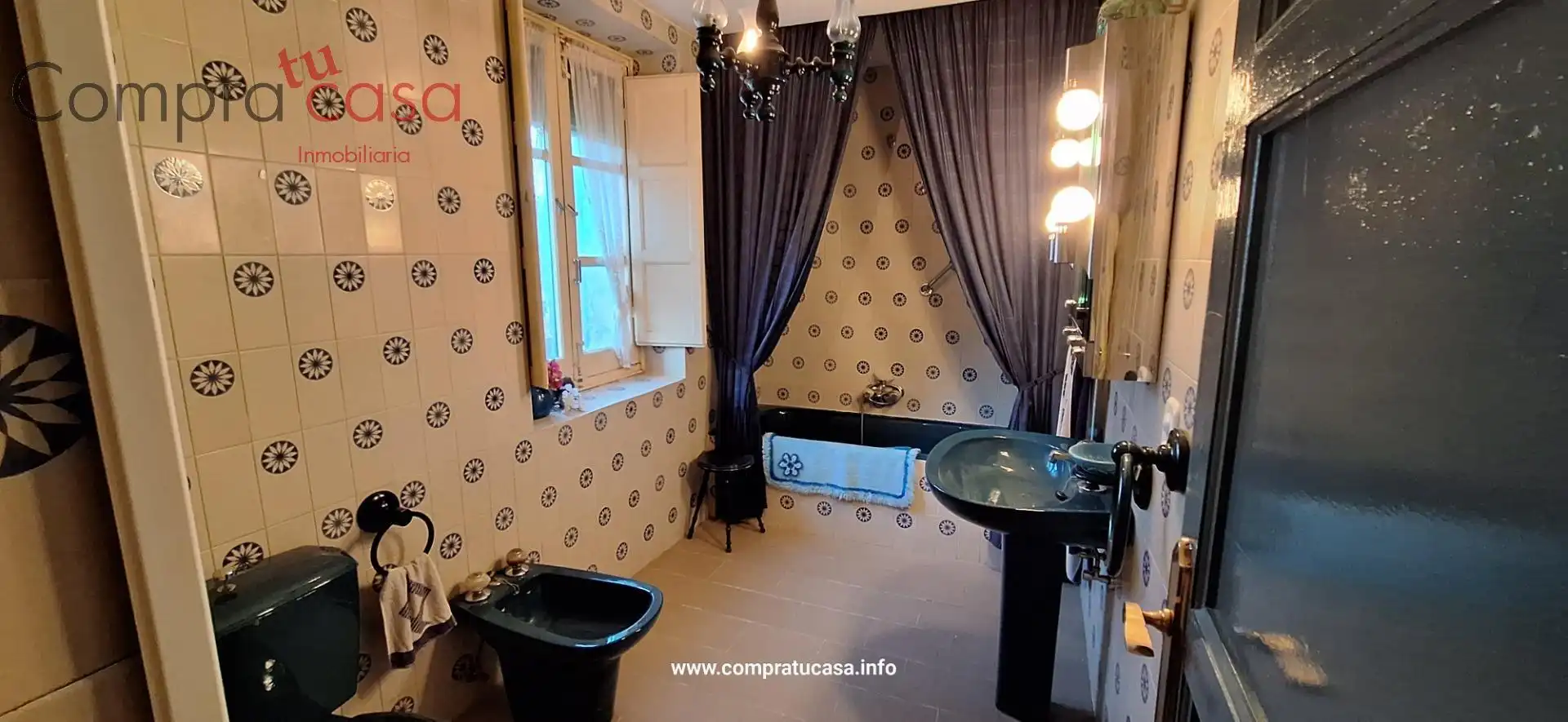 Bathroom of Houses for sale in Otero de Herreros  with Private garden, Storage room and Furnished