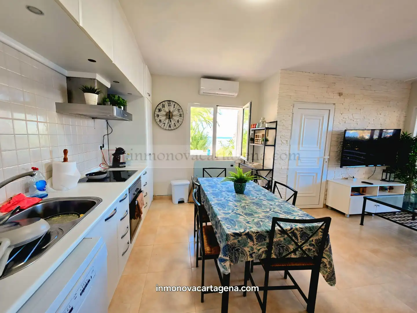 Cocina de Casa o chalet en venta en La Manga del Mar Menor con Aire acondicionado, Calefacción y Jardín privado