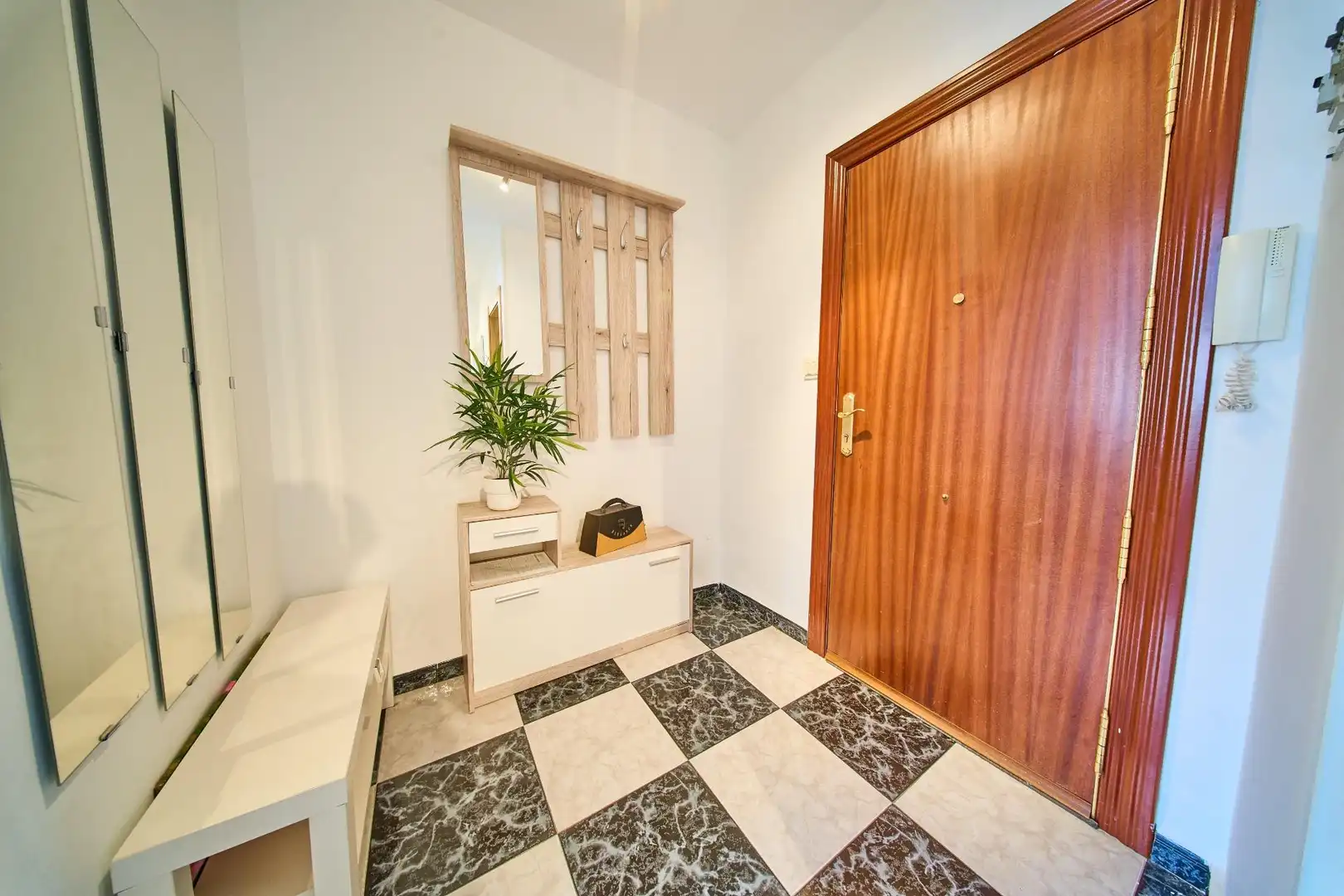 Wohnung zur Miete in Granada