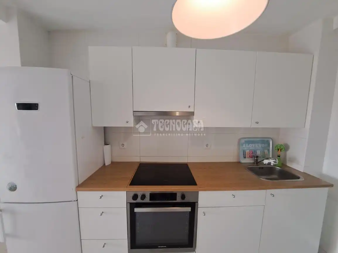 Cocina de Piso en venta en Madrid con Calefacción, Terraza y Balcón