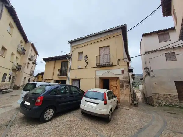 Piso en venta en C/ Heruelo , Pastrana