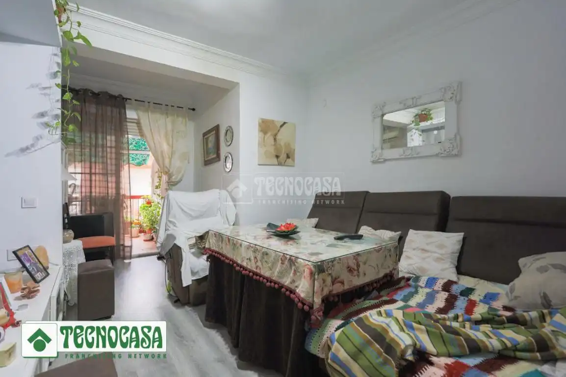 Habitación de Piso en venta en Córdoba con Aire acondicionado y Balcón