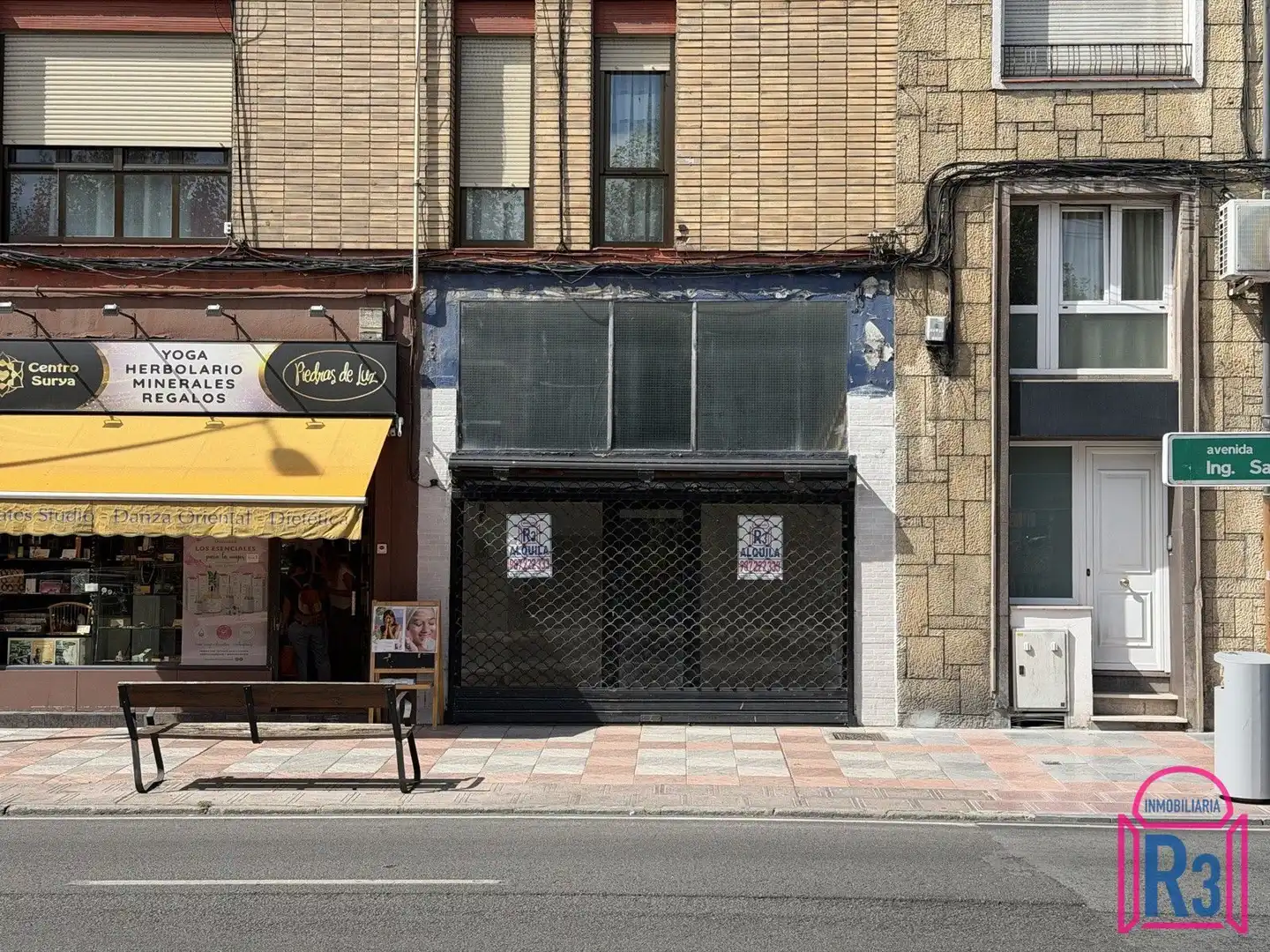 Local comercial en alquiler en Ingeniero Saenz de Miera