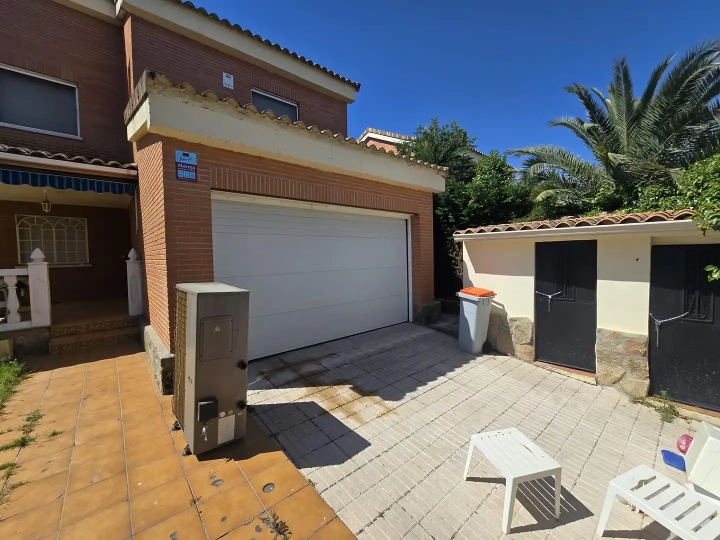 Parking of Houses for sale in Moraleja de Enmedio