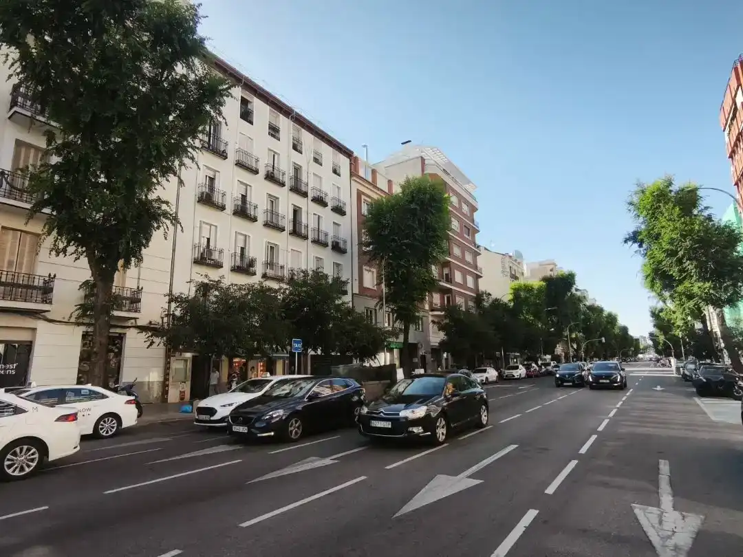 Exterior view of Flat for sale in  Madrid Capital  with Air Conditioner