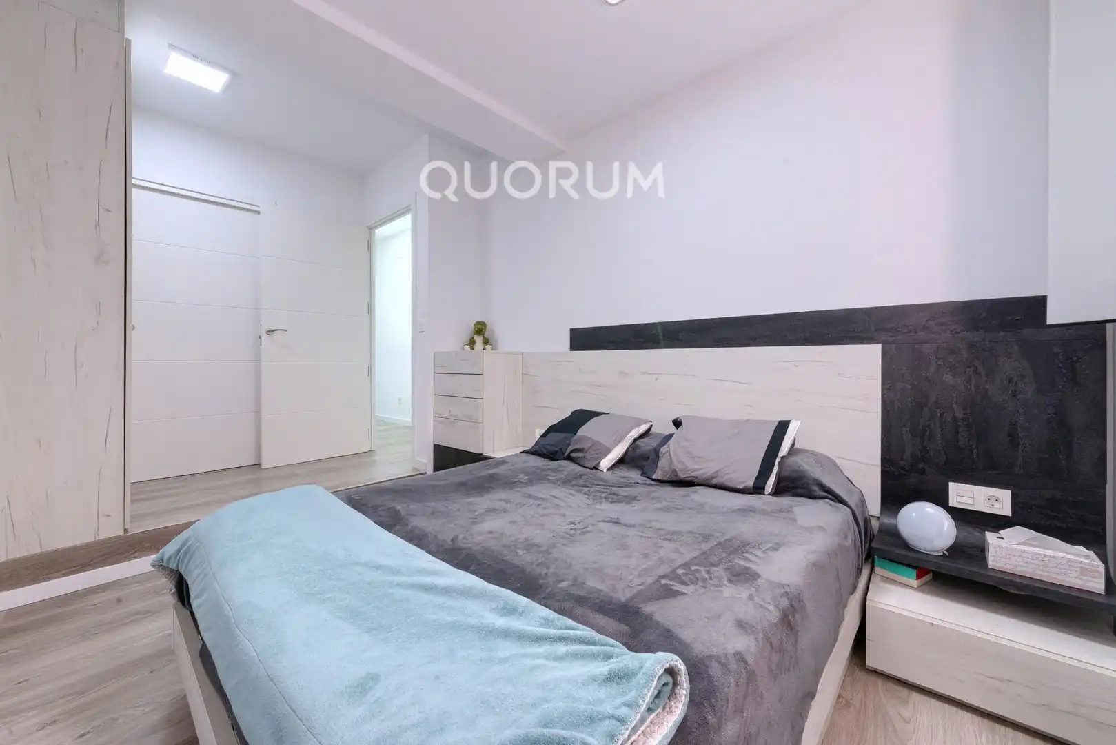 Habitación de Piso en venta en Basauri  con Calefacción y Amueblado