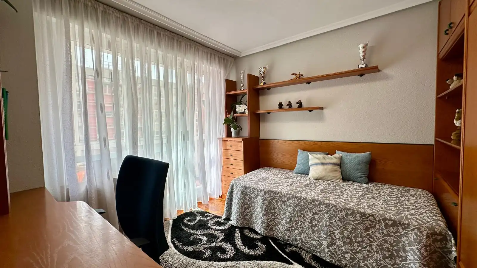 Habitación de Piso en venta en Burgos con Calefacción, Parquet y Terraza