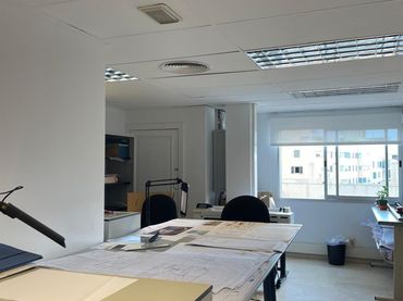 Oficina de lloguer a Nord