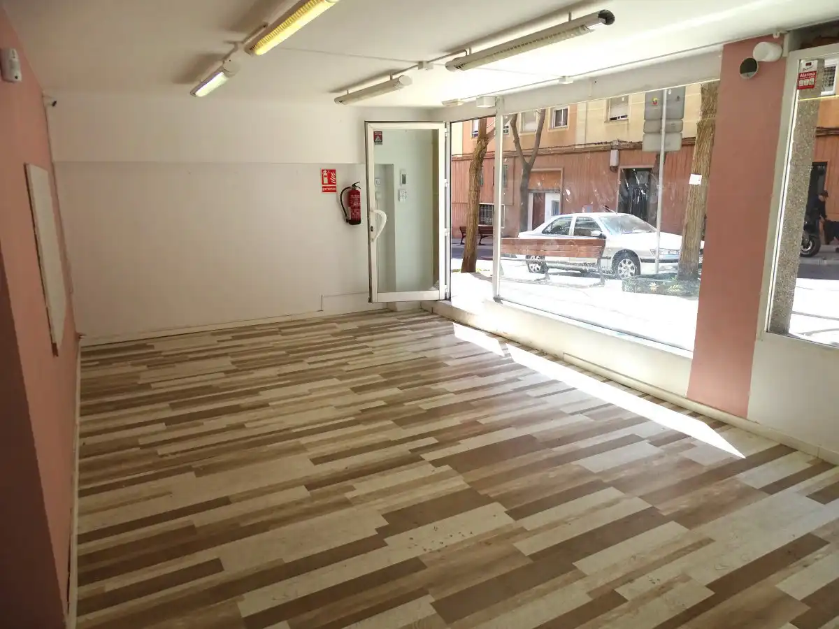 Local en venta en Barcelona