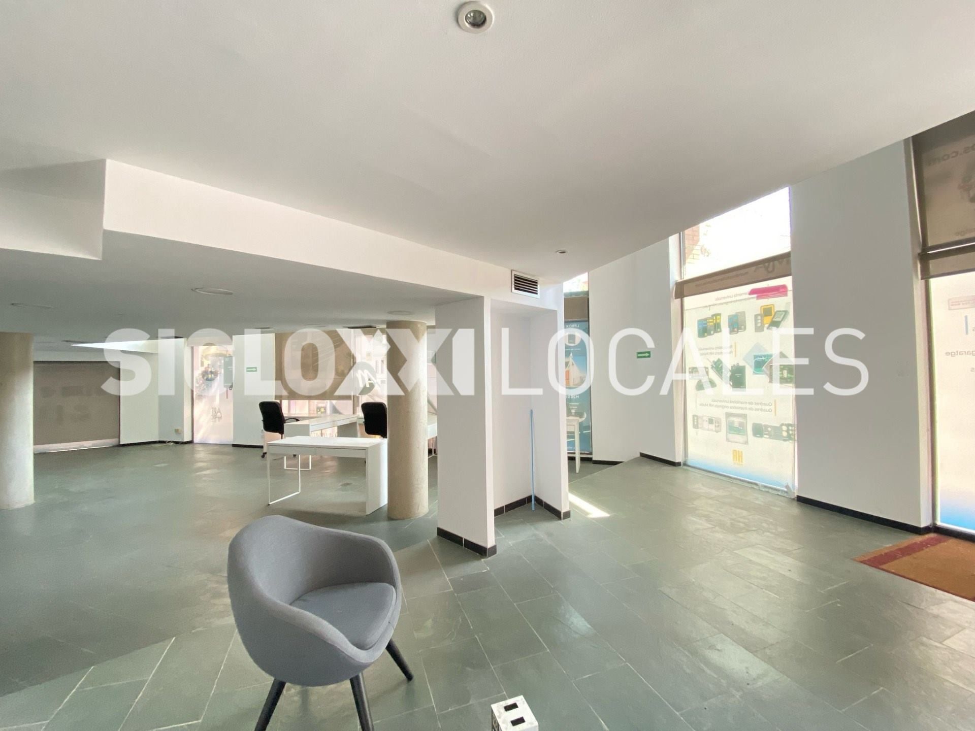 Premises to rent in  Barcelona Capital  with Air Conditioner and Furnished
