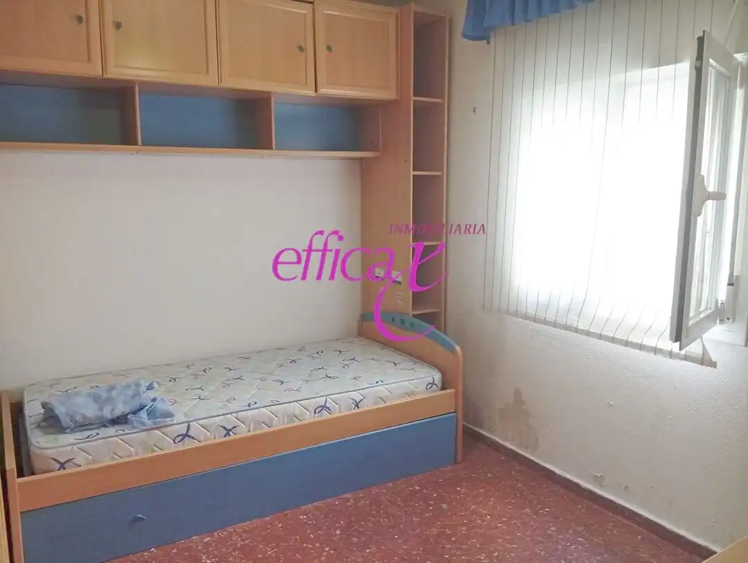 Habitación de Piso en venta en Torrijos con Calefacción y Trastero