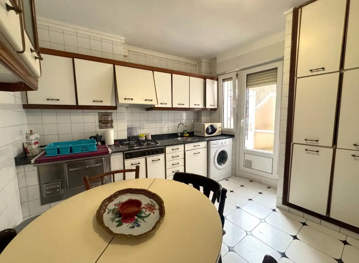 Cuina de Pis en venda en Bárcena de Pie de Concha amb Jardí privat, Parquet i Moblat