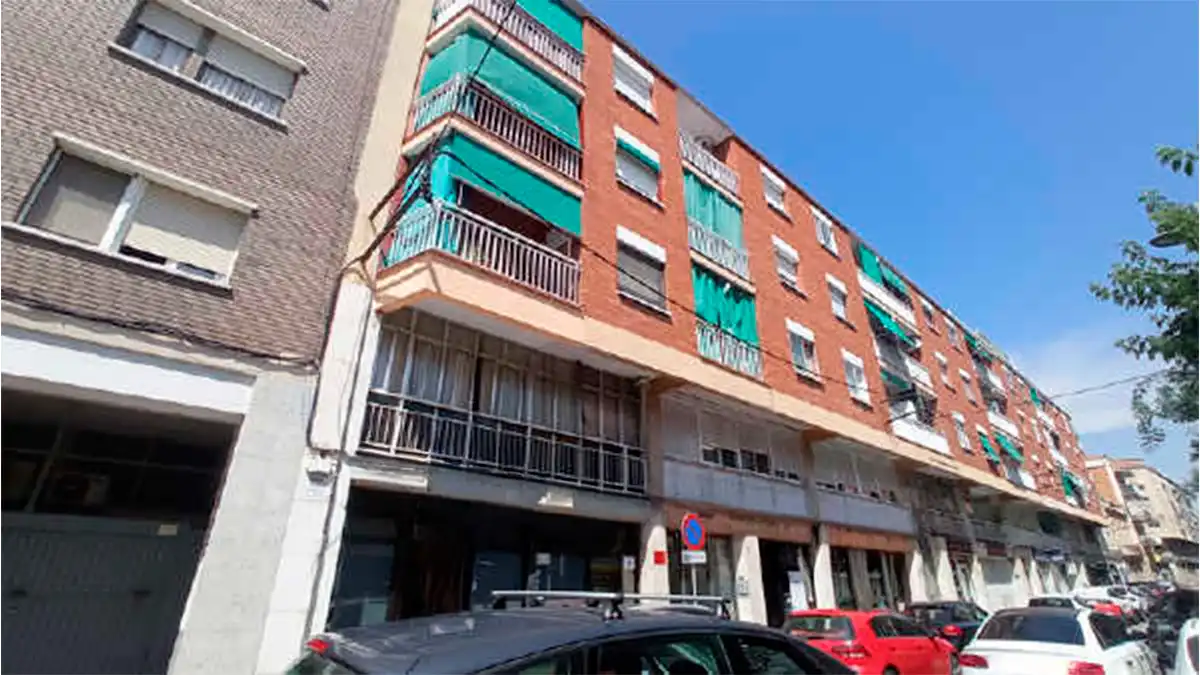 Exterior view of Commercial properties for sale in Sant Vicenç Dels Horts