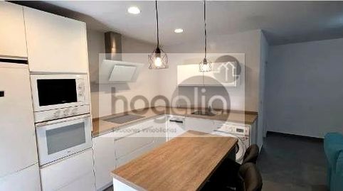 Foto 4 de Piso de alquiler en San Bartolomé, Sevilla Capital