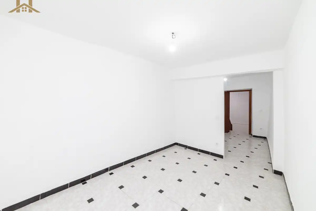 Detached homes for sale in San Martín de Valdeiglesias  with Heating