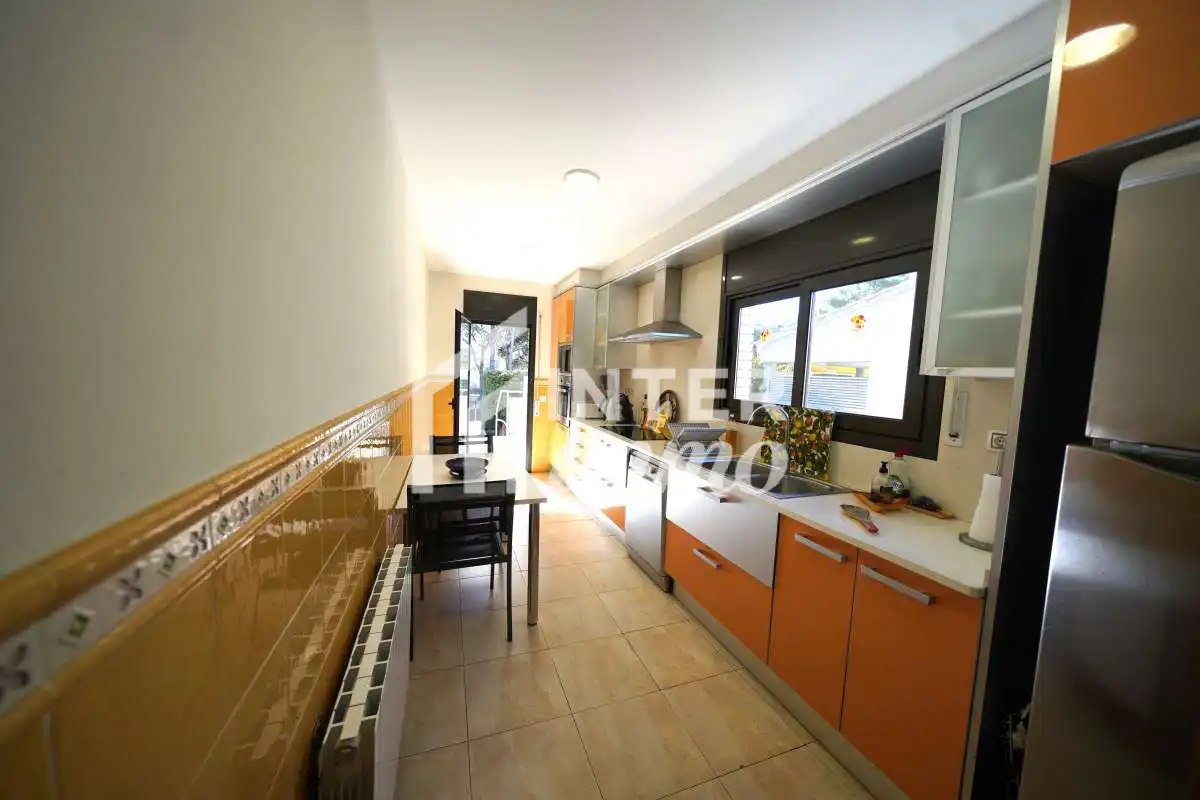 Casa en venta en Carrer de l'Eucaliptus 12, imagen 6