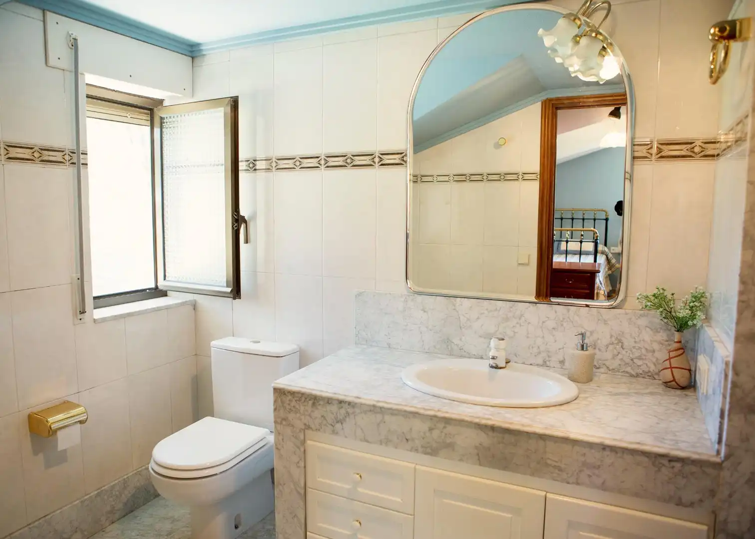 Bathroom of Houses for sale in Salamanca  with Heating and Terrace