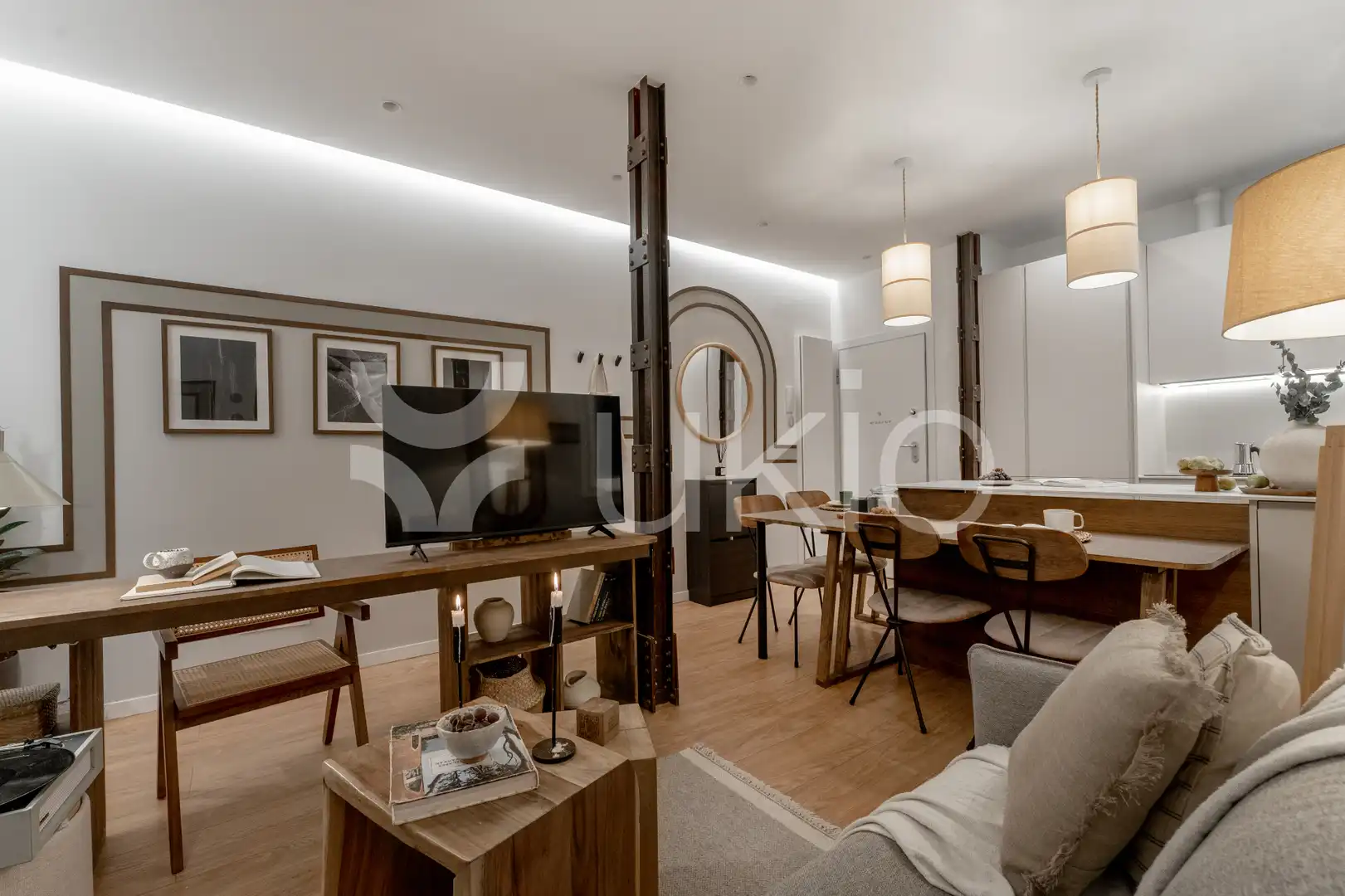 Sala de estar de Apartamento de alquiler en Madrid con Aire acondicionado, Calefacción y Amueblado